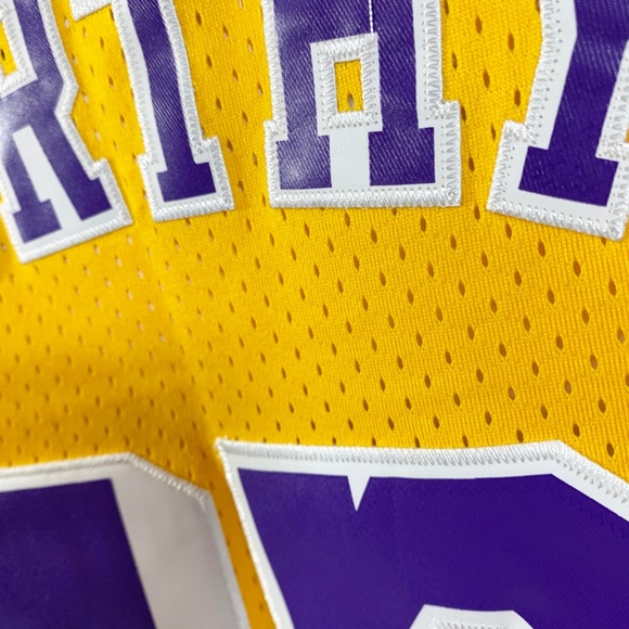 NBA Los Angeles Lakers James Worthy Jersey Med. - Picture 8 of 8